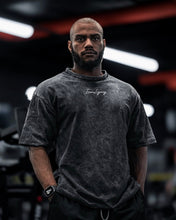 Load image into Gallery viewer, T-Shirt Oversized Signature TrainWithHonor Black AcidWash 3D